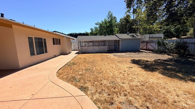 Building Photo - 5308 Lightwood Dr