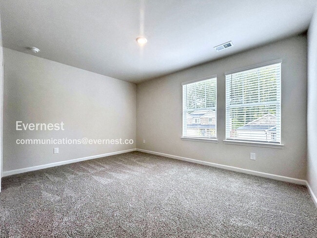 Building Photo - 3954 Brushy St