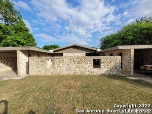 Primary Photo - 1210 Hillcrest Dr