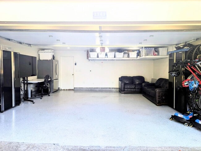 Building Photo - 1141 Verdemar Dr