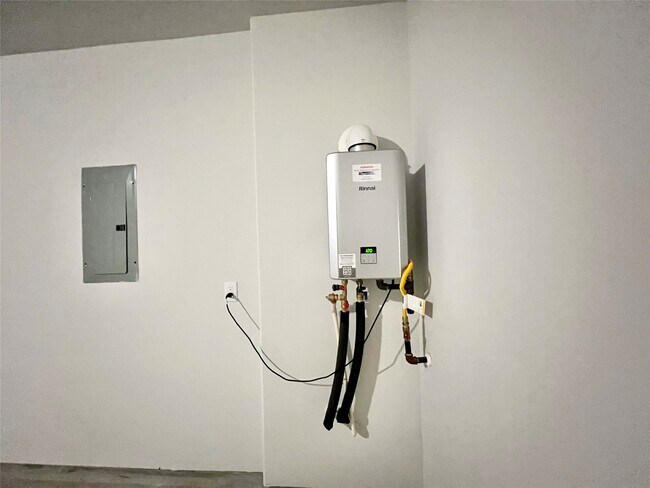 Building Photo - 23223 Spring Genesis Ln