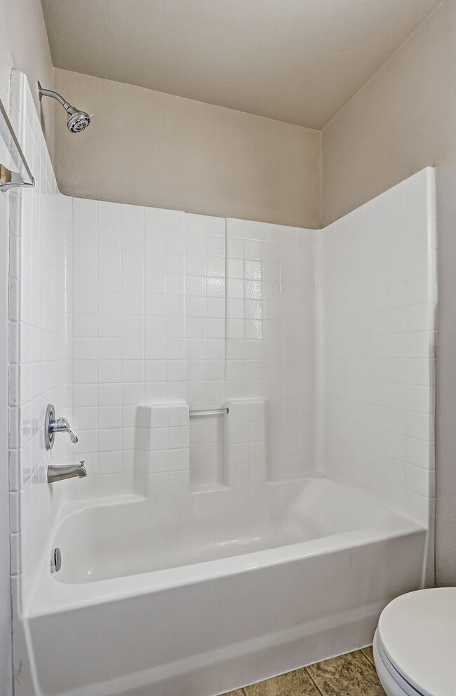Building Photo - 14160 Lasso Rock Dr