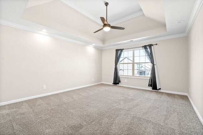 Building Photo - 205 Elwell Rd