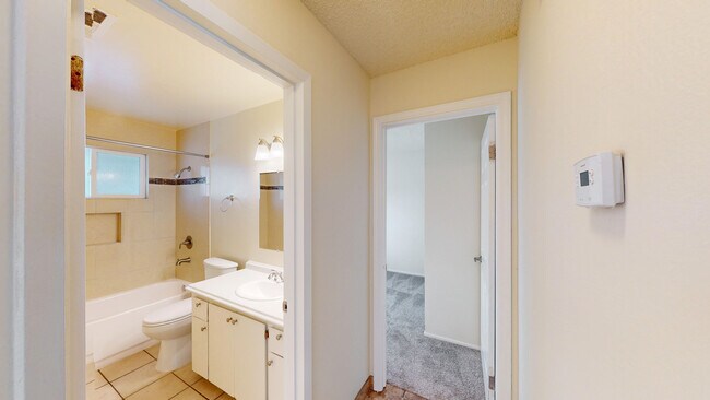 Building Photo - 18193 Happy Ln