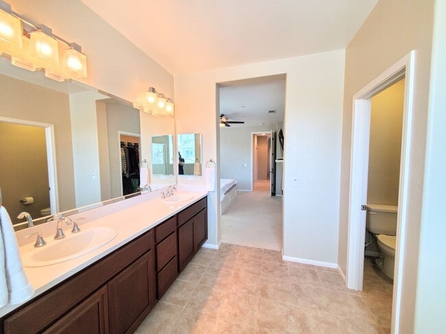 Building Photo - Gorgeous Home- Lots of Upgrades