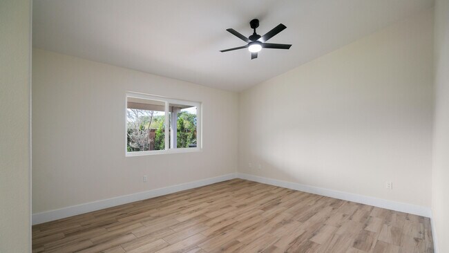 Building Photo - 48509 Calle Carmello