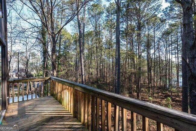 Building Photo - 3200 Rim Cove Dr