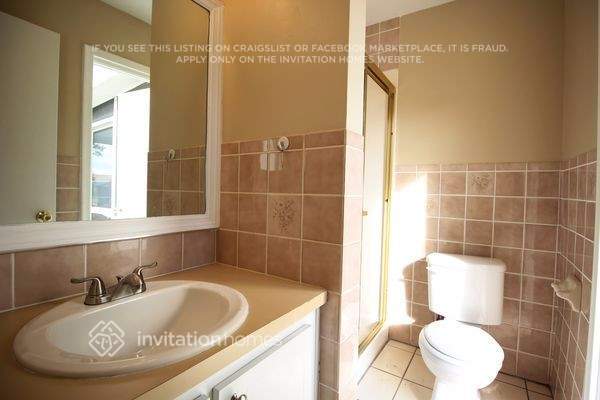 Building Photo - 6630 NW 24th Ct