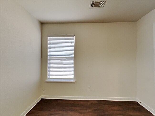 Building Photo - 28902 Llano River Loop