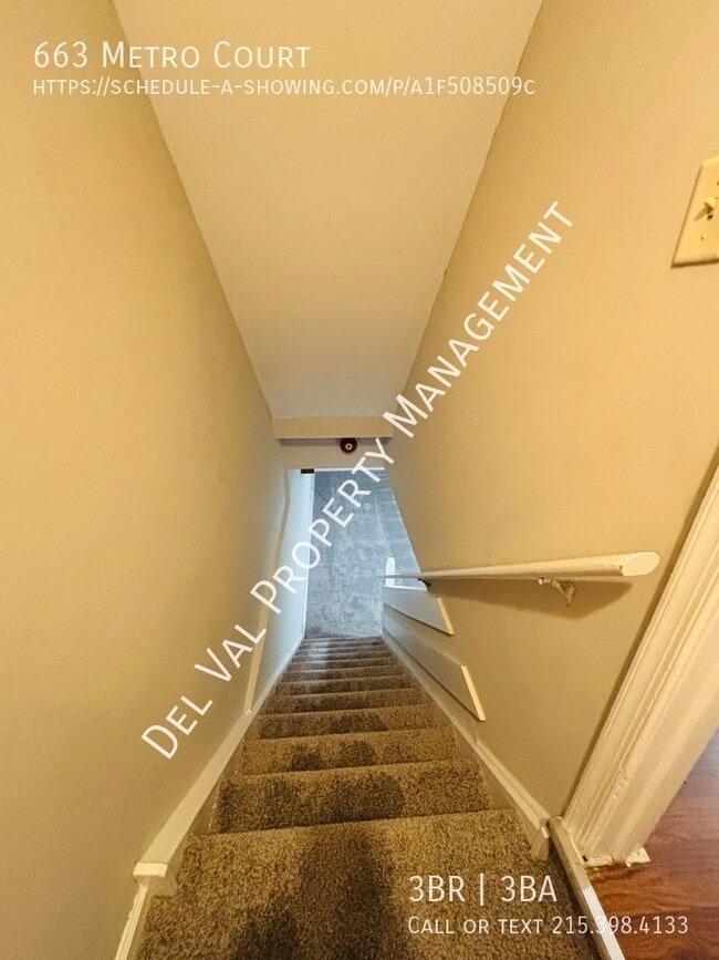 Building Photo - 663 Metro Ct
