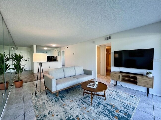 Building Photo - 3233 Candle Ridge Dr