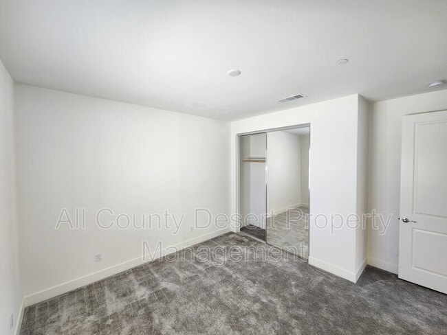 Building Photo - 43355 Passagio Lago Way