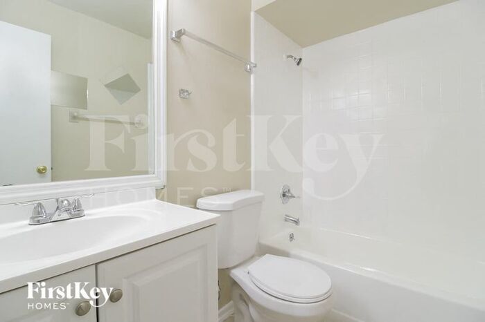 Building Photo - 11529 Darlington Dr