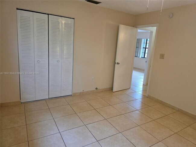 Building Photo - 6945 SW 111th Ct