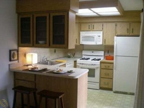Primary Photo - 2680 Roundtree Dr