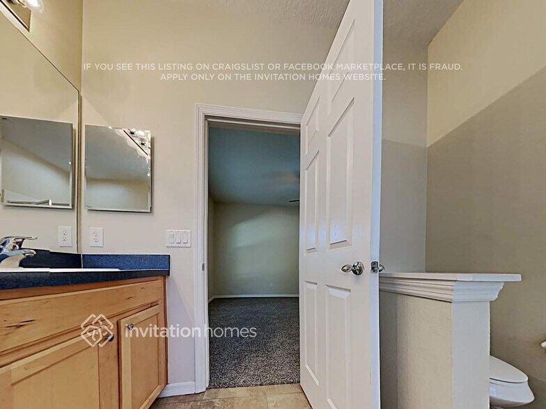 Building Photo - 26012 Singing Lark Ct