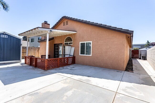 Building Photo - 5012 Hartwick Ct