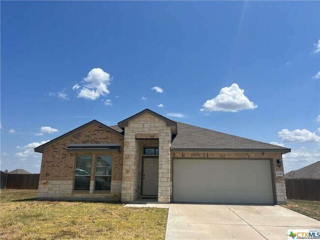 Primary Photo - 208 Christopher Dr