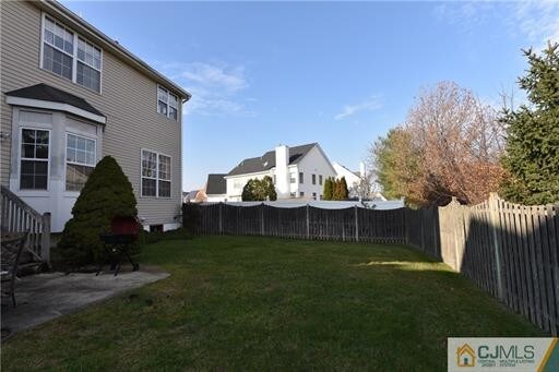 Building Photo - 9 Lisa Ct