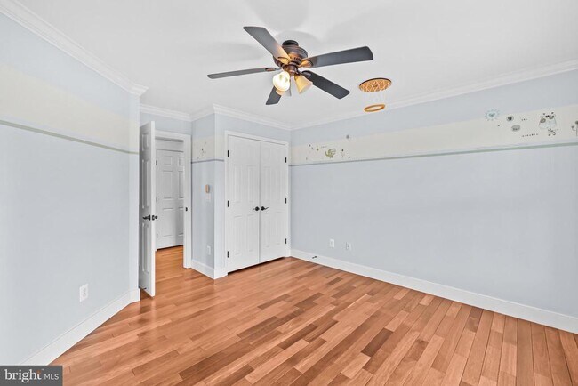 Building Photo - 46564 Hampshire Station Dr