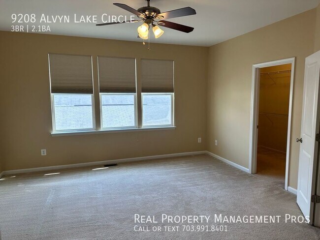 Building Photo - 9208 Alvyn Lake Cir