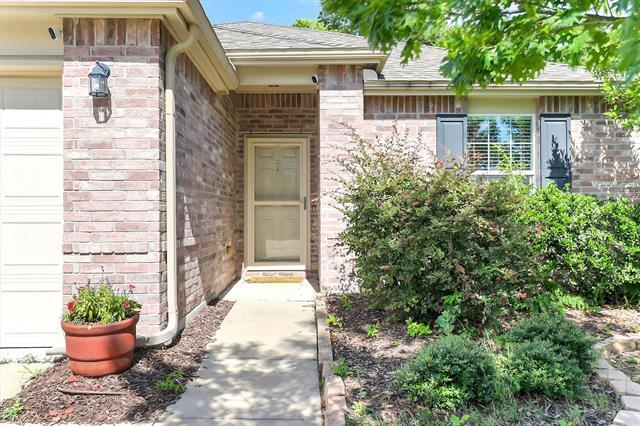 Building Photo - 1713 Megan Creek Dr