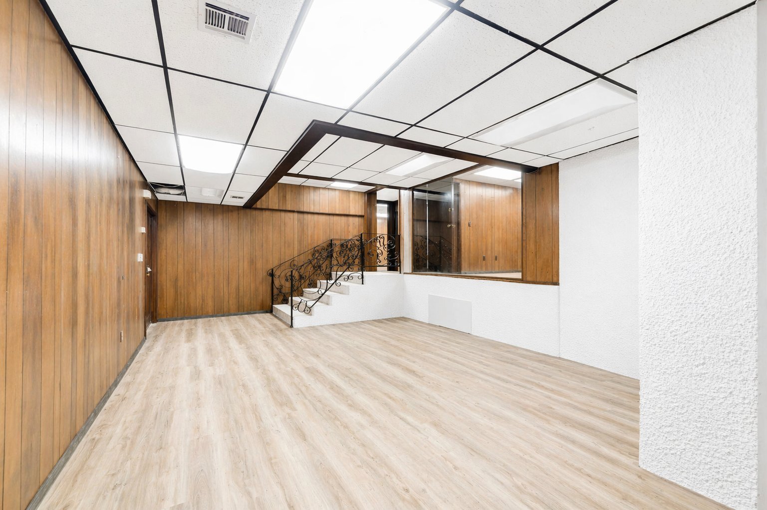 Building Photo - 1901 N Classen Blvd