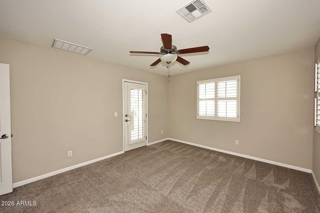 Building Photo - 2314 E Montecito Ave