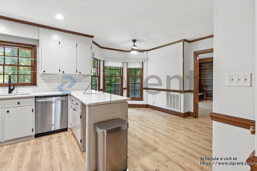 Building Photo - 9430 Nuggett Hill Pl