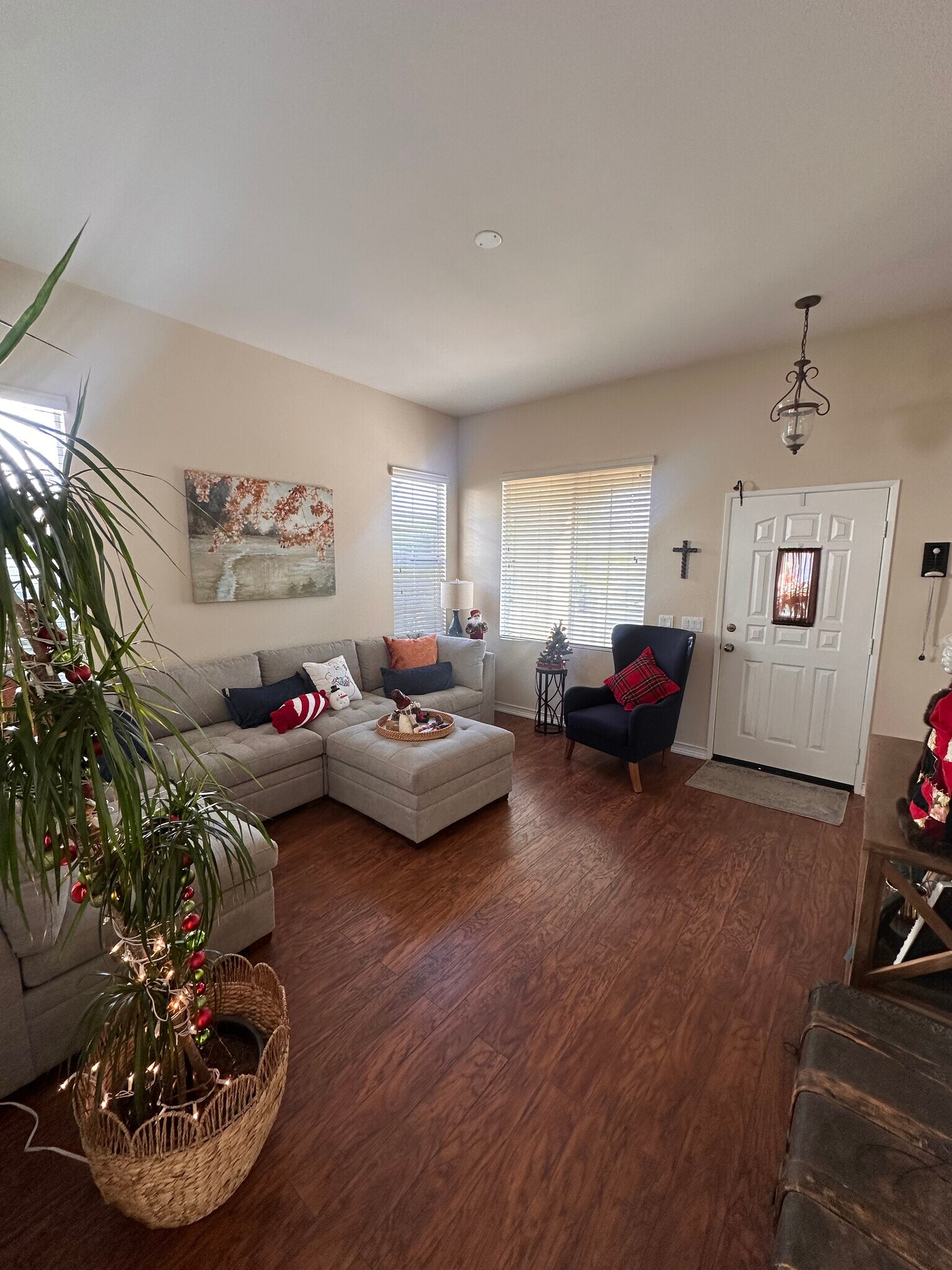 Building Photo - 2525 Saddlehorn Dr