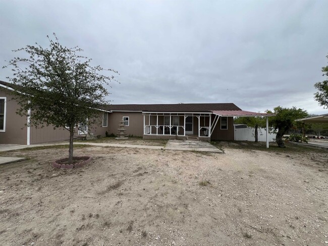 Building Photo - 125 Burge Dr