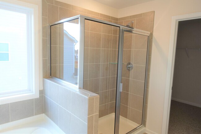 Building Photo - 461 Pine Nut Wy