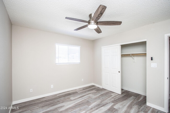 Building Photo - 720 S Dobson Rd