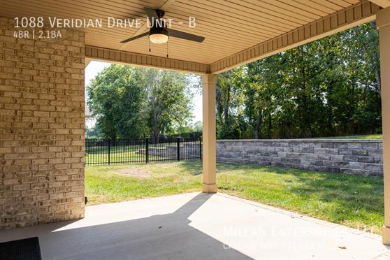 Building Photo - 1088 Veridian Dr