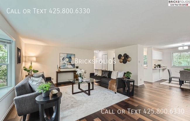 Building Photo - Inviting Bothell Home: Your Sanctuary with...