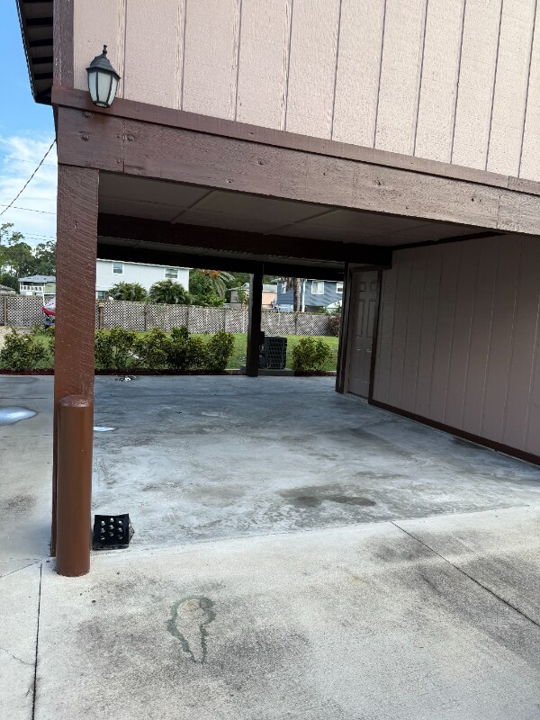 Building Photo - 8160 Egret Rd