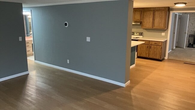 Building Photo - 4783 Loxley Dr