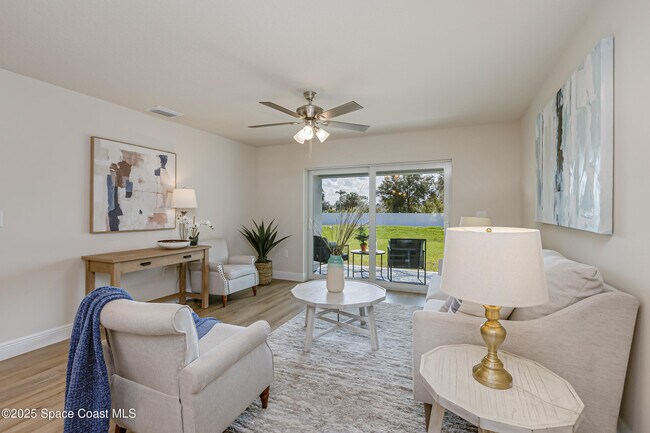 Building Photo - 167 Hidden Woods Pl