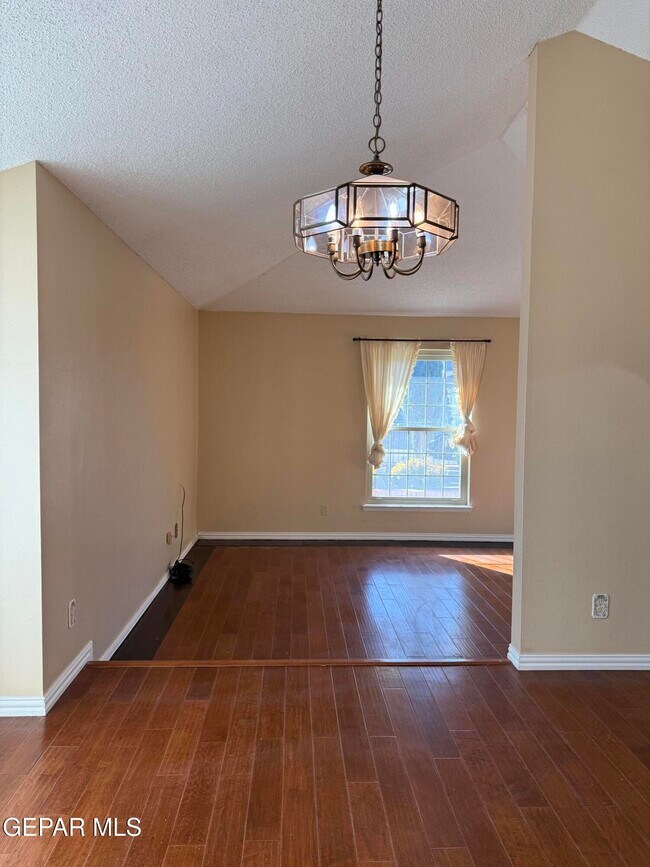 Building Photo - 3245 Nederland Ln