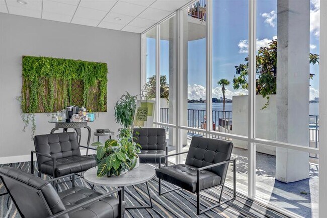 Building Photo - 11930 N Bayshore Dr