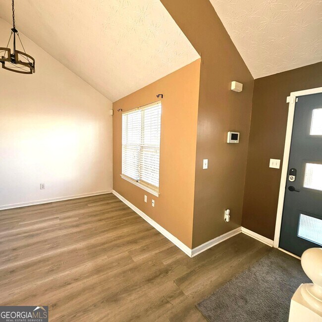 Building Photo - 1278 Labrador Ln