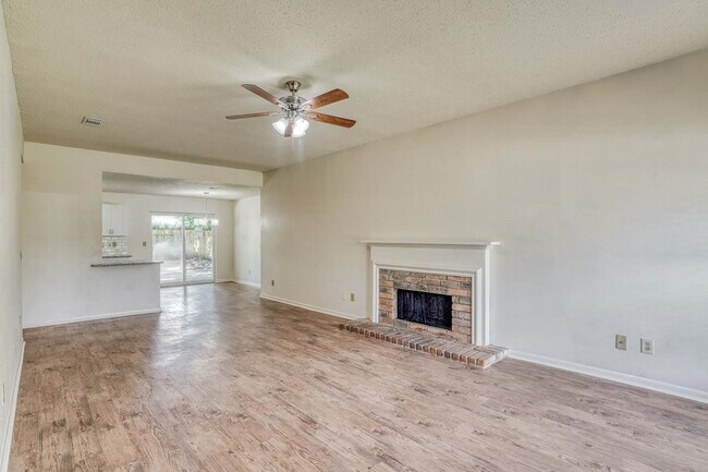 Building Photo - 22614 Powell House Ln