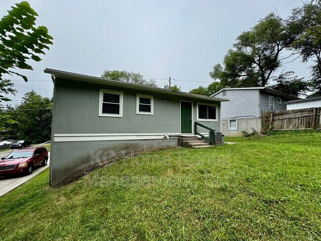 Building Photo - 3723 Webster Ave