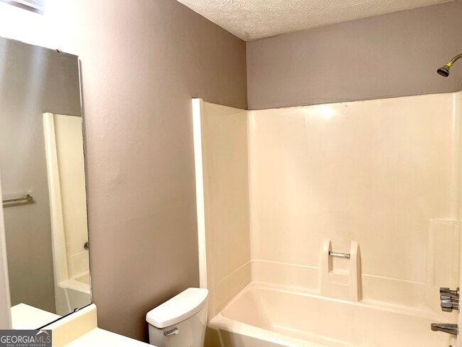 Building Photo - 216 Sheraton Ct