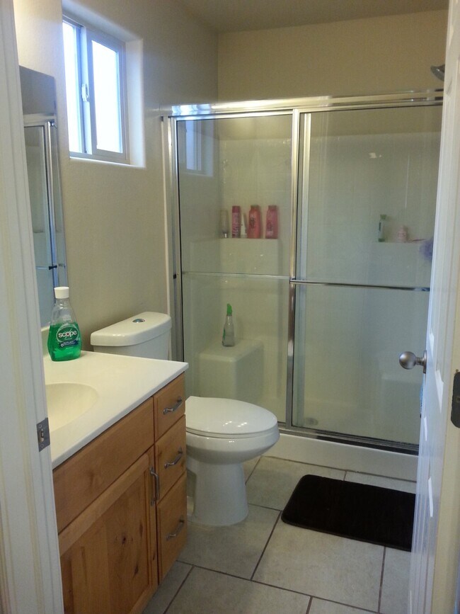 Building Photo - 73 Pheasant Dr