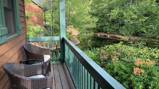 Building Photo - 103 Clary Ct