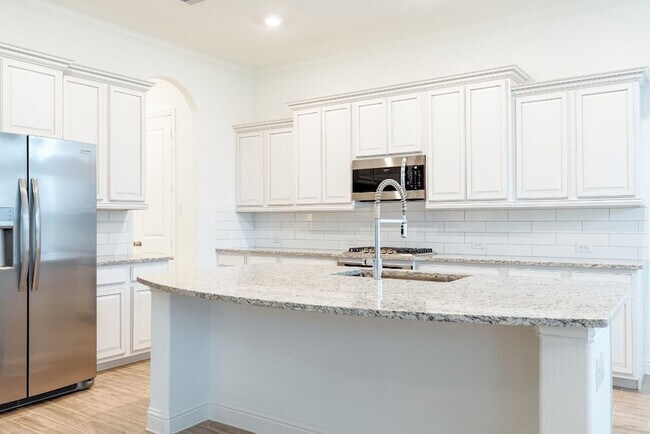 Building Photo - 1403 Woodson Rdg Ln