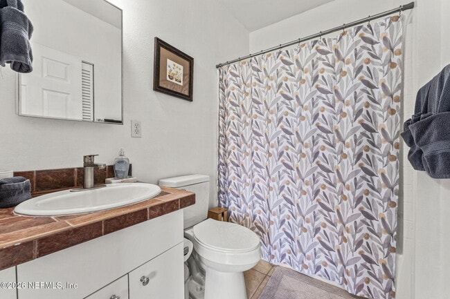 Building Photo - 343 E Church St