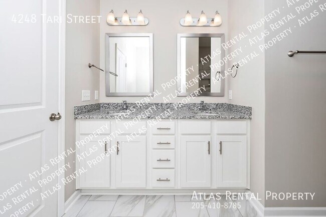Building Photo - 4248 Tari St
