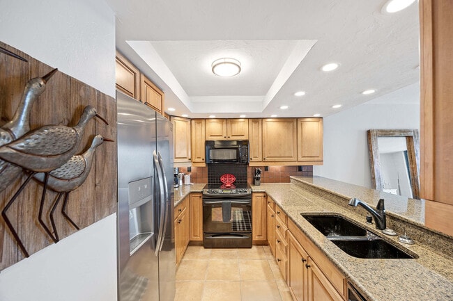 Building Photo - 25810 Hickory Blvd